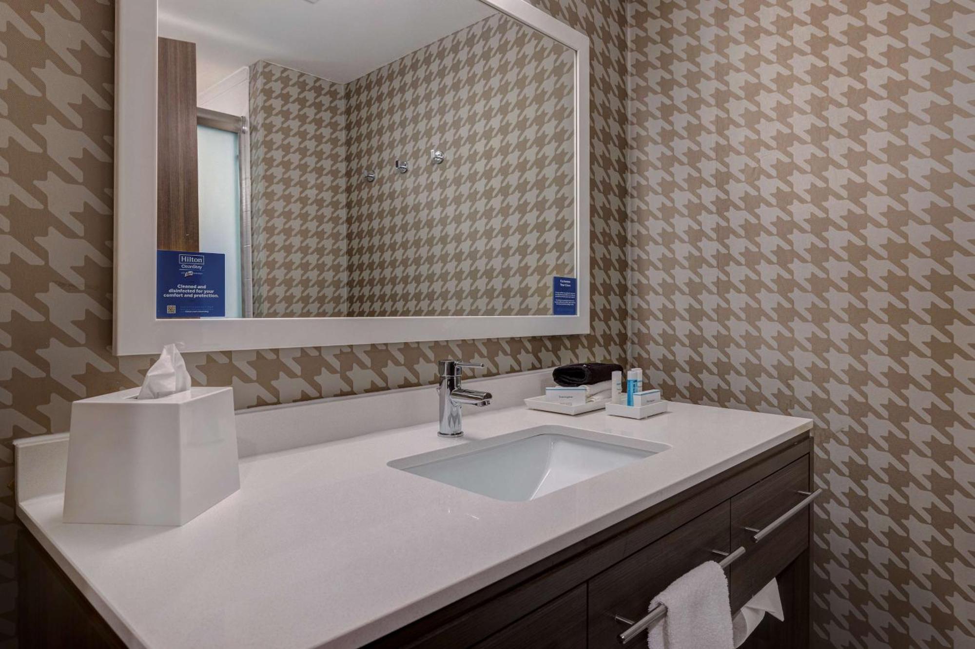 Home2 Suites By Hilton Dekalb Exteriör bild